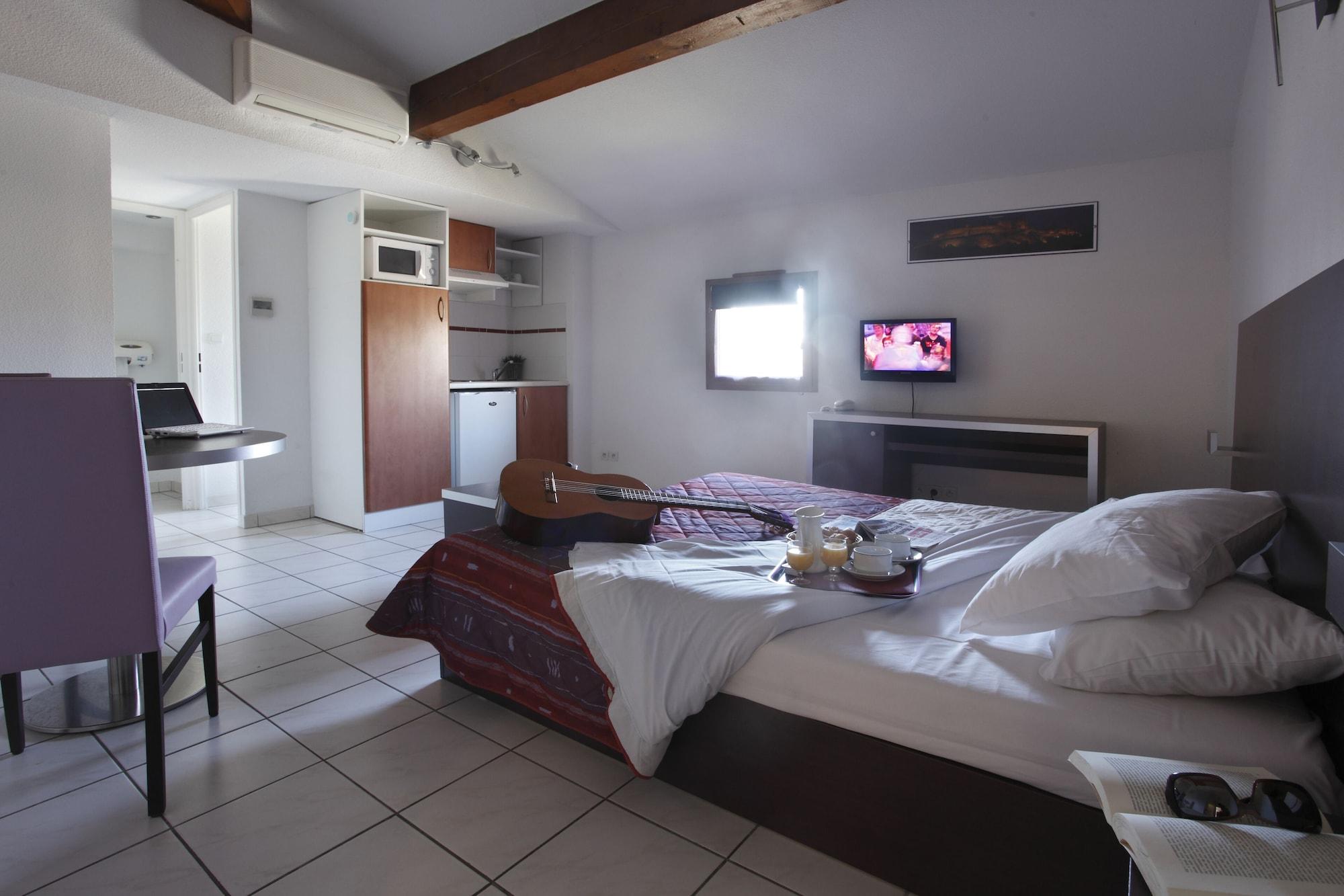 Adonis Carcassonne Hotel Phòng bức ảnh
